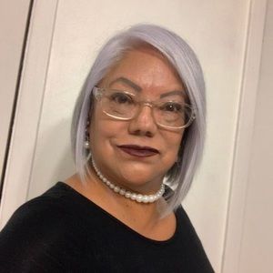 Meet your Posher, Verónica